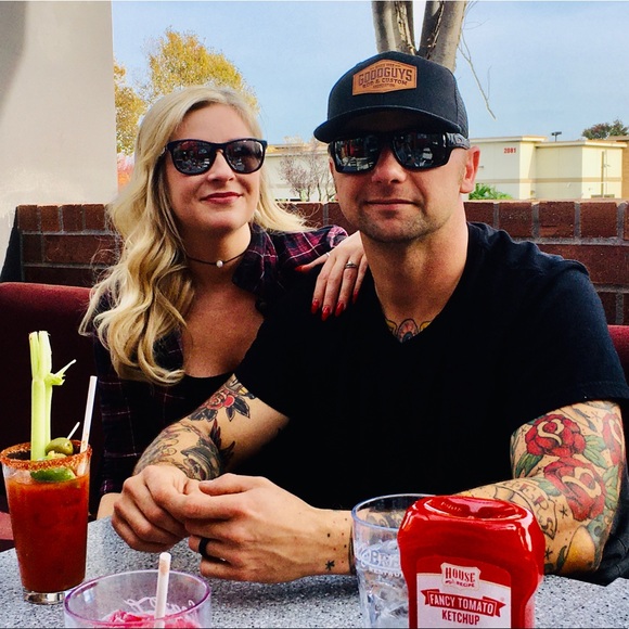 Meet your Posh Ambassador โค๏ธ๐๐๐๐ - Picture 7 of 16